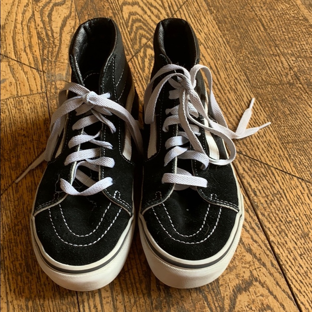 Black High-top Vans